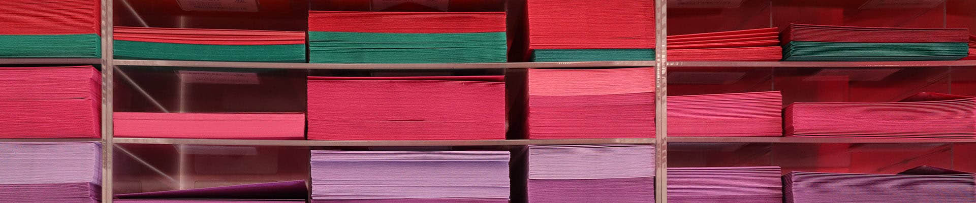 Papier in allen Formaten und Farben